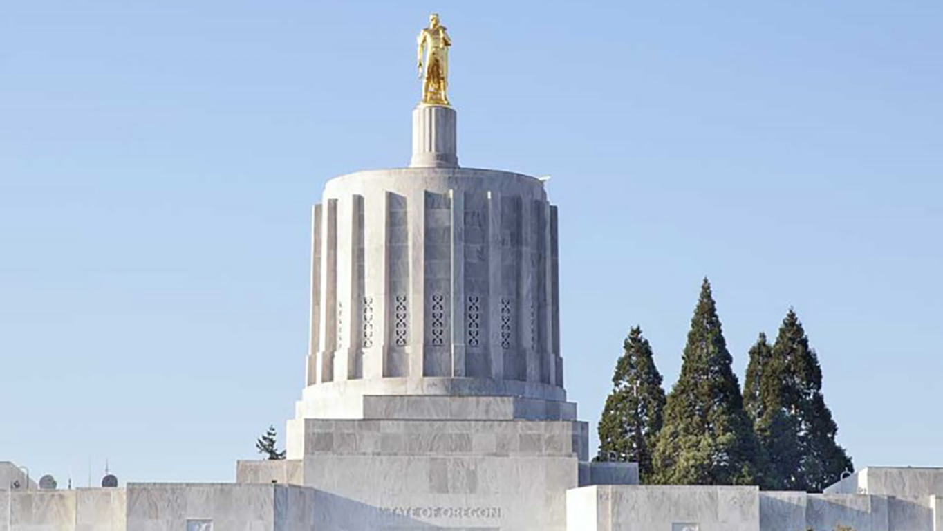 Oregon State Capitol-View of Gold Man